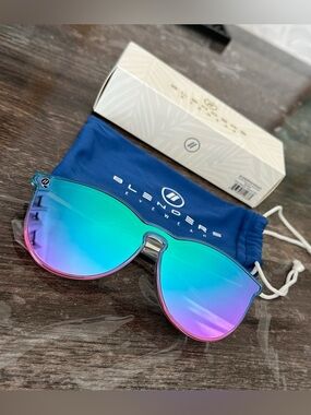 Blender Mirrored Aviator Sunglasses - Blue/Teal/Pink